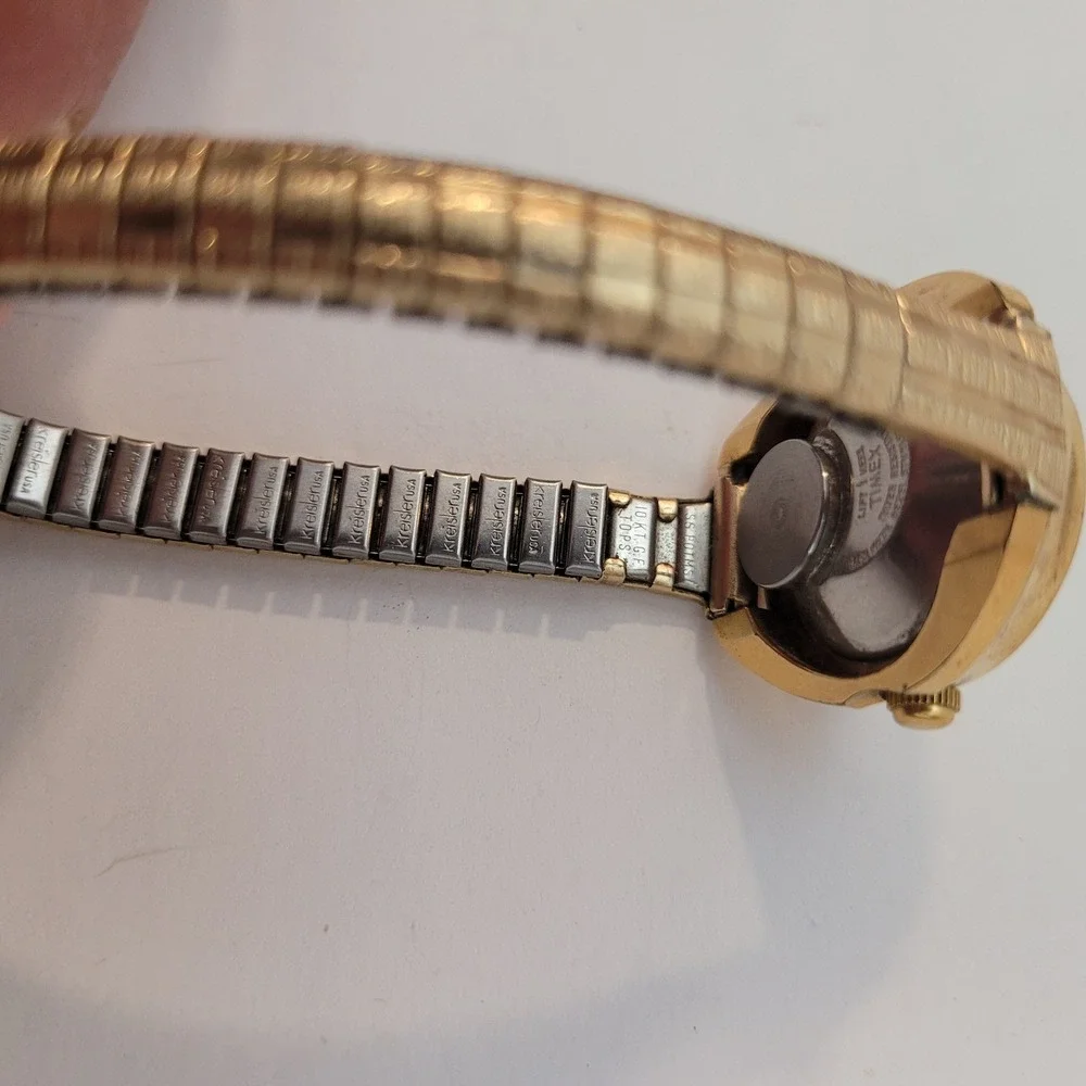 Timex Electric‎ Watch Women Gold Filled Tone Oval Vintage Expansion Band